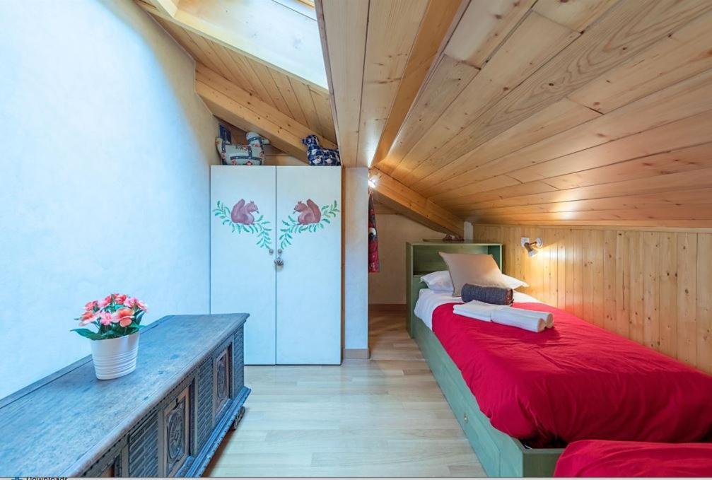 Ferienwohnung Deliziosa Mansarda Ai Piedi Della Pista 3Tre Madonna Exterior foto