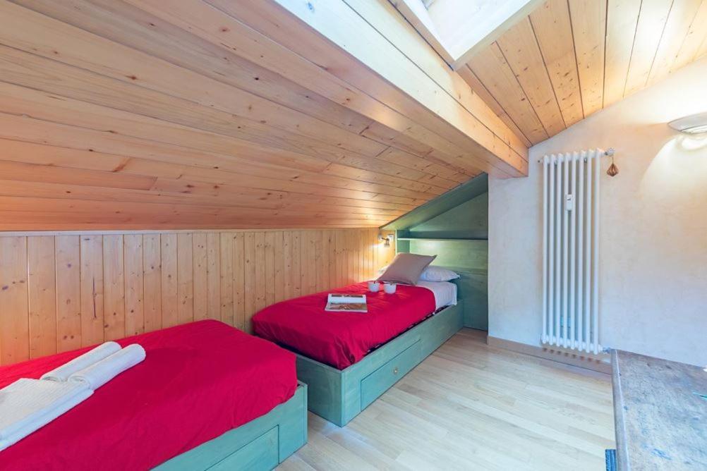 Ferienwohnung Deliziosa Mansarda Ai Piedi Della Pista 3Tre Madonna Exterior foto